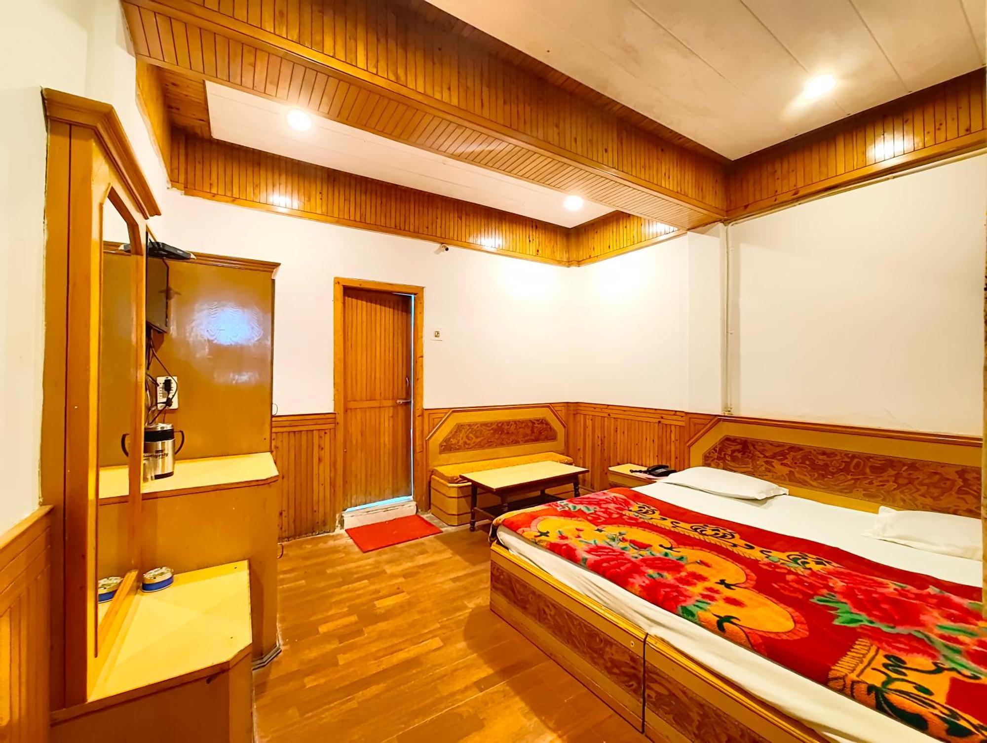Hotel Shalimar The Mall Road 奈尼塔尔 外观 照片